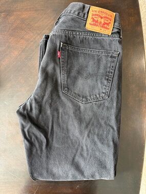 Levi's Men's Dark Gray Straight Leg Jeans